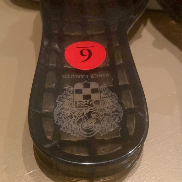 SALE $15 - NWTO Vince Caputo tortoiseshell jelly slides - Size 6 - Picture 7 of 9